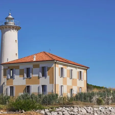 Enjoy A Family Friendly Getaway דירה *