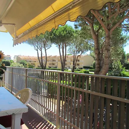 Enjoy A Family Friendly Getaway דירה